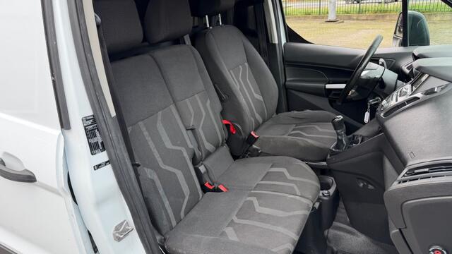 Ford TRANSIT CONNECT 1.5 TDCI 55KW 75PK EURO 6 BIJRIJDERSBANK 3 ZITS/ AIRCO/ RVS IMPERIAAL/ TREKHAAK/