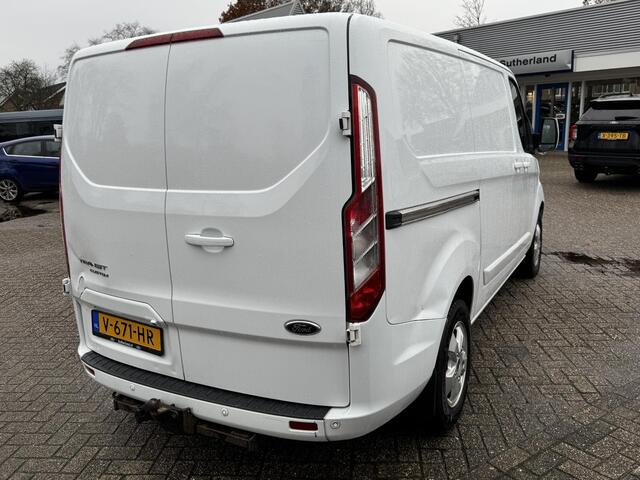 Ford TRANSIT CUSTOM 270 2.0 TDCI L1H1 Limited 130pk | Achteruitrijcamera | Cruise control | Trekhaak | 3 zits | Navigatie | Bluetooth