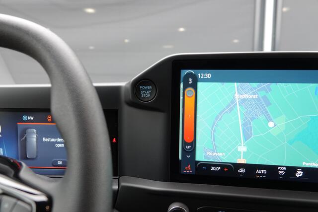 Ford TRANSIT CUSTOM L2H1 2.0Tdci 150Pk | Trend 320 | Dubbel Cabine voorbereiding | Trekhaak | 17'' Agate Black