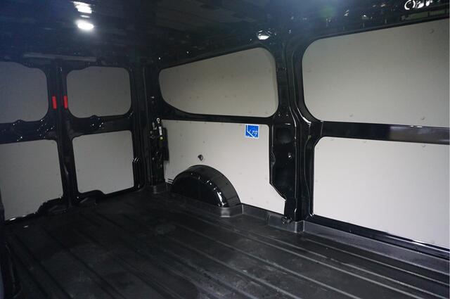 Ford TRANSIT CUSTOM 300L 136PK Trend AUT BPM VRIJ!! 13" Sync Navi, Cam, Adap. Cruise, 2740KG Trekgewicht!! NR. 836