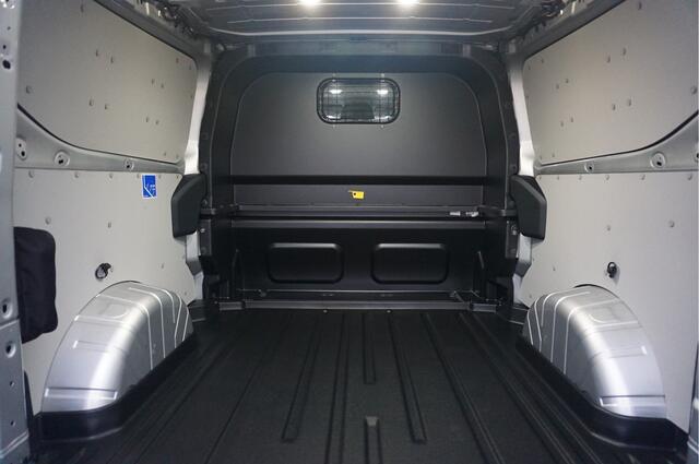 Ford TRANSIT CUSTOM 300L 170PK DC Limited AUT BPM VRIJ!! Navi, ACC, Trekhaak, 360° Cam, 17" LM, Elec. Schuifdeur!! NR. 720