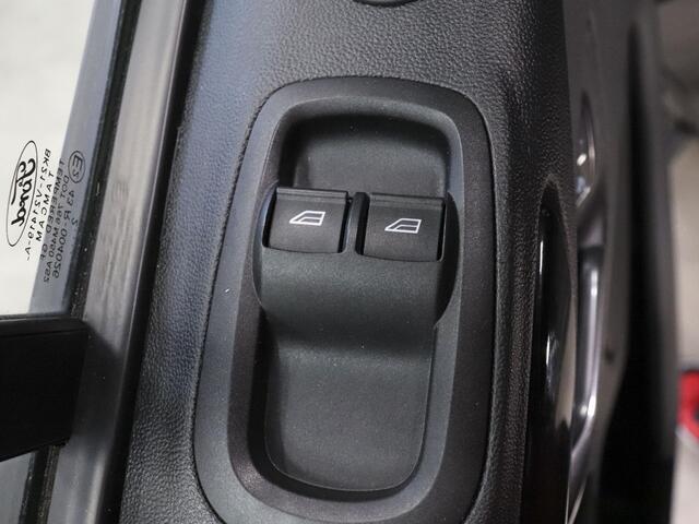 Ford TRANSIT CUSTOM 300 2.0 TDCI L2H1 Limited Dubbele cabine Navigatie Airco 2x Schuifdeuren Trekhaak Parkeersenoren Carplay Trekhaak