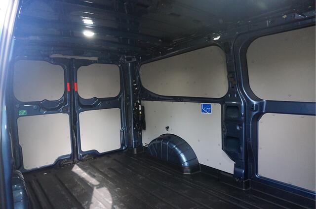 Ford TRANSIT CUSTOM 320L 170PK Trend AUT BPM VRIJ!! 13" Sync Apple CP/ Android A. Camera!! NR. B311*