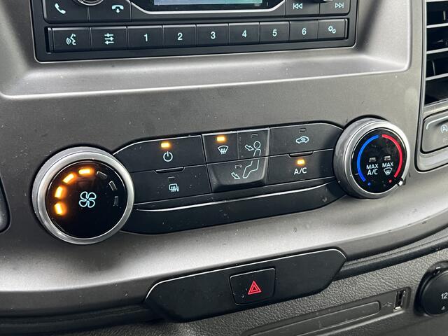 Ford TRANSIT CUSTOM 280 2.0 TDCI L1H1 Trend | SideBars | Cruise Control | Parkeersensoren Voor en Achter | DAB | Airco |