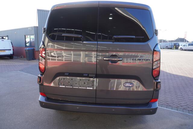 Ford TRANSIT CUSTOM 320L 2.0 TDCI 170PK L2H1 Limited DC Automaat Schuifdeur links en rechts | Airco | Adap.Cruise | Navi | Camera