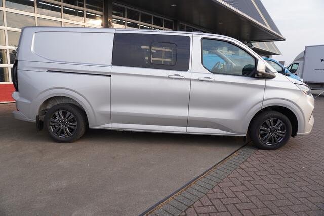Ford TRANSIT CUSTOM 320L 2.0 TDCI 170PK L2H1 Limited DubbelCabine Automaat nr. V062 | Schuifdeur links en rechts | Airco | Adap.Cruise | Navi | Camera