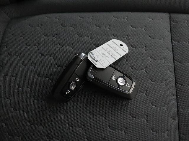 Ford TRANSIT CUSTOM 2.0TDCI 150PK Lang Limited | Digital Cockpit | Navigatie | Camera | 5 Jaar garantie