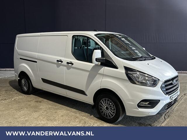 Ford TRANSIT CUSTOM 2.0 TDCI 131pk L2H1 Euro6 Airco | LED | Cruisecontrol | Verwarmde voorruit | Parkeersensoren Bijrijdersbank, 2800kg trekvermogen