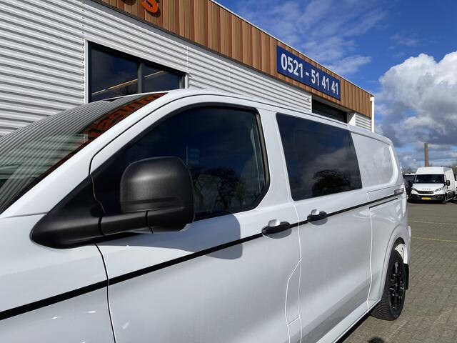 Ford TRANSIT CUSTOM 340 2.0 TDCI 130pk L2H1 Sport originele DC 5 persoons / rijlklaar ¤ 42.950 ex btw / lease vanaf ¤ 769 / 18 inch velgen 4 seizoenen banden / nieuwe bus BPM vrij !