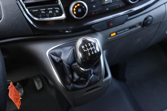 Ford TRANSIT CUSTOM L2H1 2.0Tdci 185Pk | Sport 320 | 2xSchuifdeur | Achteruitrijcamera | Trekhaak | 17''