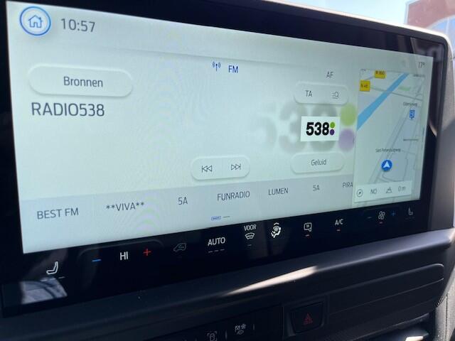 Ford TRANSIT CUSTOM Trend DCL2H1 320 150PK MT6 BPM VRIJ I DUBBEL CABINE I 5 PERS. I CAMERA I LED KOPLAMPEN DUBBELE SCHUIFDEUR I 5 JAAR GARANTIE