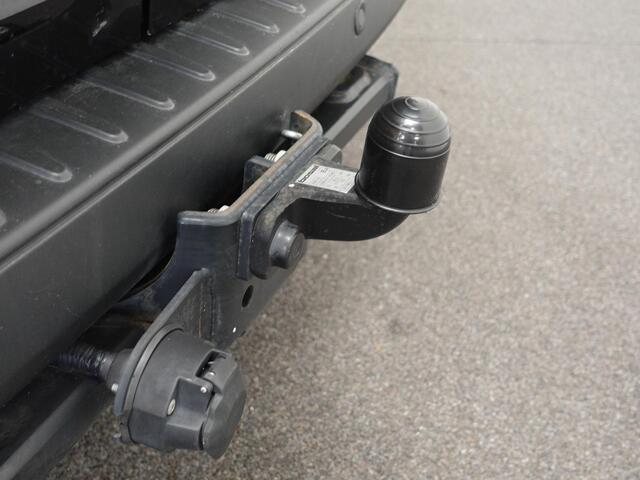 Ford TRANSIT CUSTOM 300 2.0 TDCI L2H1 Trend Automaat Airco Navi Cruisecontrol Camera Parkeersensoren Trekhaak