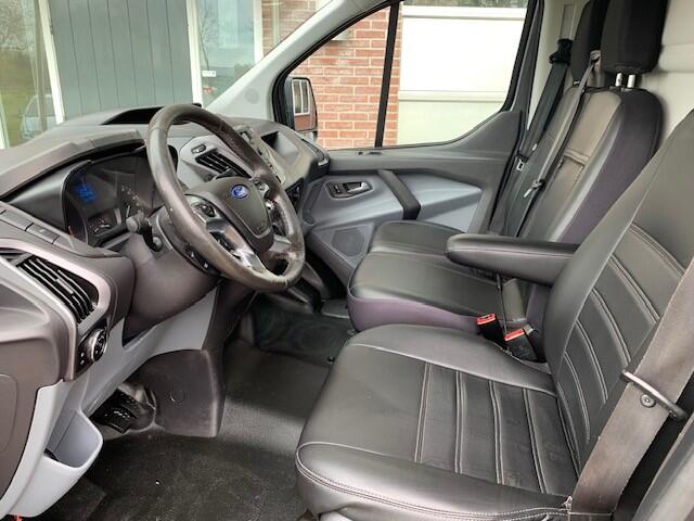 Ford TRANSIT CUSTOM 2.2 TDCI L2 130 pk Trend let op nieuwe motor