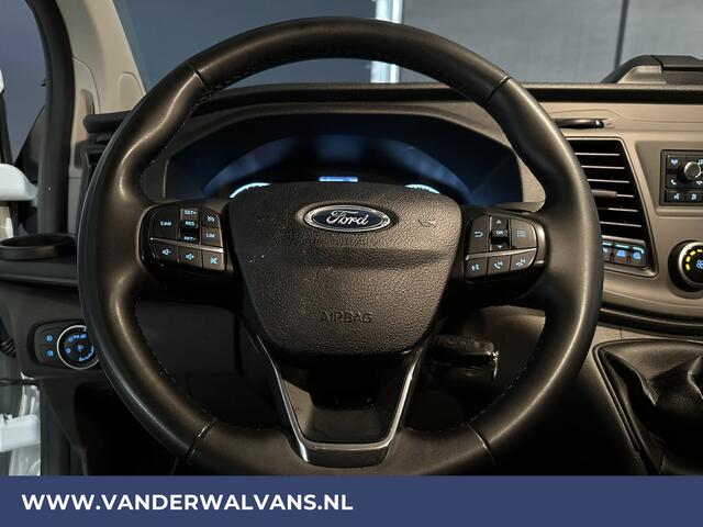 Ford TRANSIT CUSTOM 2.0 TDCI 131pk L2H1 Euro6 Airco | LED | Cruisecontrol | Verwarmde voorruit | Parkeersensoren Bijrijdersbank, 2800kg trekvermogen