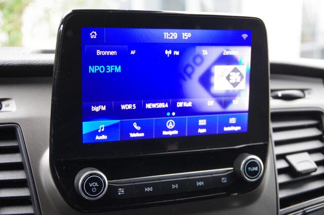 Ford TRANSIT CUSTOM 2.0 TDCI 12-2022 130PK, 3-ZITS, NAVI, CAMERA, CRUISE, STOELVERWARMING, PARKEERSENSOREN AIRCO, APPLE CARPLAY DIK MAKEN, STAAT NIET ONLINE