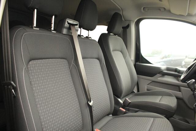 Ford TRANSIT CUSTOM 320 2.0TDCI 136pk L2H1 Trend DC | 6-Zits | Sync 4 13" | Keyless | Carplay/Android | Lease 681,- p/m