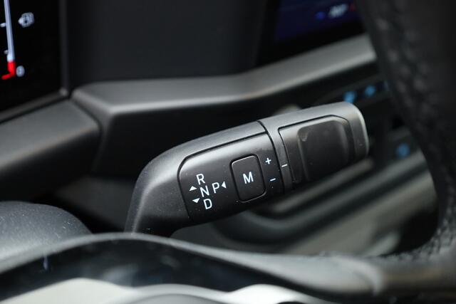 Ford TRANSIT CUSTOM 320 2.0 TDCI L2H1 Trend | Dubb.Cab. | Automaat | Airco | Cruise | Navi | NIEUW MODEL!!