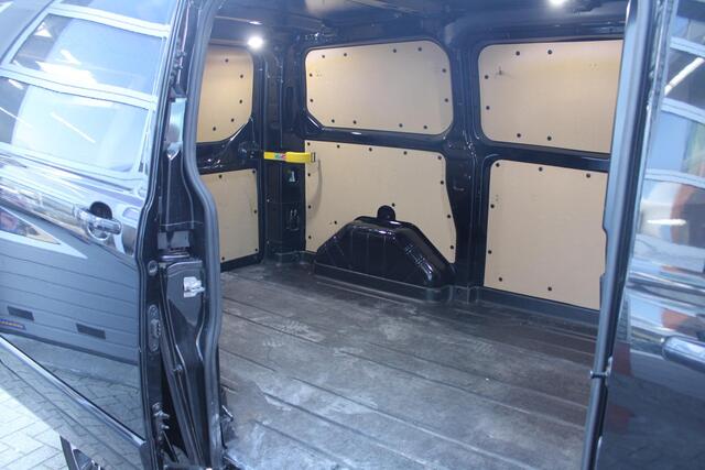 Ford TRANSIT CUSTOM 310 2.0 TDCI 170 PK L1H1 Sport | Camera | Voorruitverwarming | 17 INCH Lichtmetalen Velgen | Lederen Bekleding | Navigatie | BLIS | Lane departure |