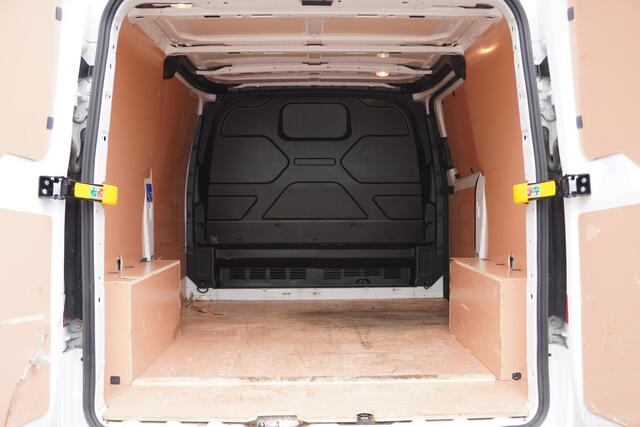 Ford TRANSIT CUSTOM 2.0 TDCI 130PK EURO 6 - Airco - Navi - Cruise - ¤ 16.950,- Excl.