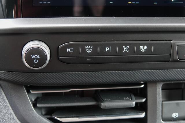 Ford TRANSIT CUSTOM L2H1 Dubbel Cabine 2.5PHEV 233Pk Aut. | Limited | Plug In Hybrid | 360° Camera | 2xSchuifdeur | Spoilerpack | 19'' | Grey Matter