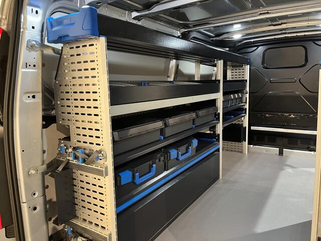 Ford TRANSIT CUSTOM 300 2.0 TDCI L2H1 Trend 130 PK Servicebus / Sortimo Inrichting / Euro 6 / Airco / Cruise Control / Klep / PDC / 3-Zits