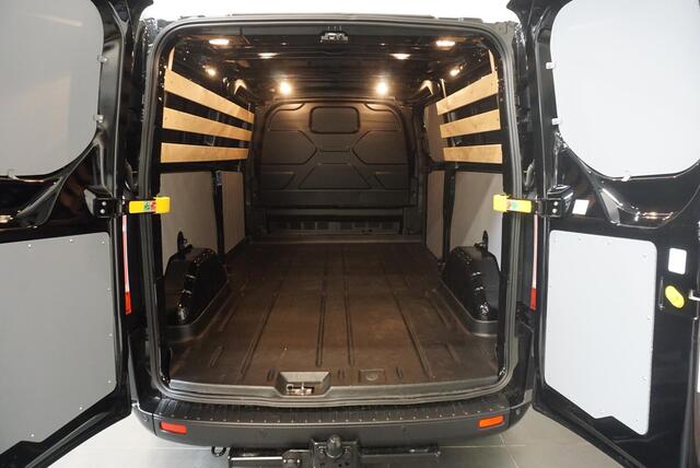 Ford TRANSIT CUSTOM 300 2.0 TDCI L2H1 Trend Airco Navigatie Cruise control Camera Parkeersensoren