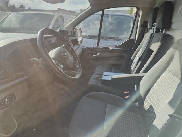 Ford TRANSIT CUSTOM 300 2.0 TDCI L1H2 Bj 2018 automaat navi nette staat