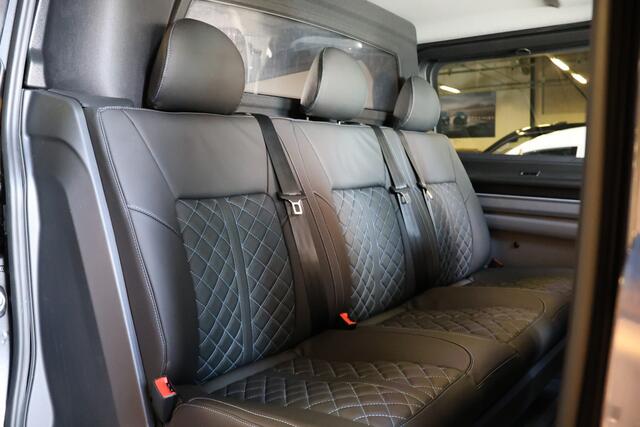 Ford TRANSIT CUSTOM 320 2.0 TDCI 150PK L2H1 DC LIMITED | BPM VRIJ | L+R Schuifdeur | ACC | Blind Spot | Navigatie | Camera | CarPlay | Lane Assist | Stoelverwarming | Raptor Edition | Trekhaak | Glaslook panelen | 6-Zitter | Dubbel Cabine | MODELJAAR 2025 | Verlengde fabriek