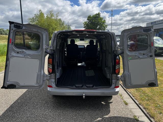 Ford TRANSIT CUSTOM 300 2.0 TDCI L1H1 Limited BPM VRIJ (voor bedrijven) Voorbereid als dubbele cabine