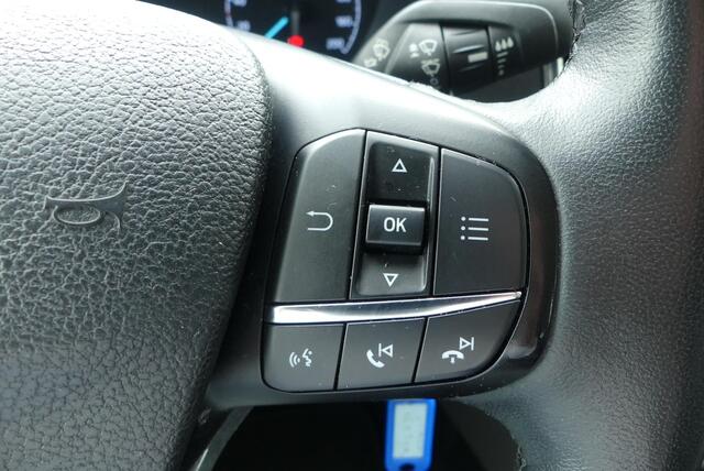 Ford TRANSIT CUSTOM 320 2.0 TDCI L2H1 Sport DC 5p., TREKHAAK (2.800KG), CRUISE, WINTER PACK, APPLE CARPLAY, 72.224KM