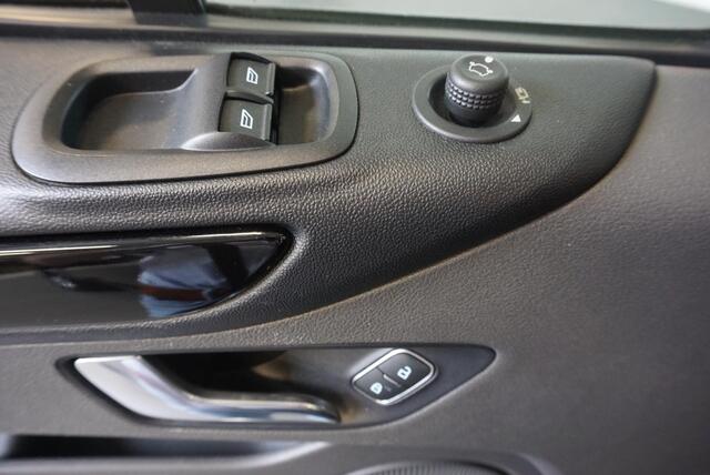 Ford TRANSIT CUSTOM 300 2.0 TDCI 130 pk Automaat Dubbele Cabine LIMITED! L2 | Navigatie | Airco | Bluetooth | 5-Zits | Trekhaak | DAB+