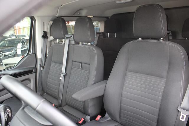 Ford TRANSIT CUSTOM 320 2.0 TDCI L2H1 Limited DC | 6-zits | Stoelverwarming | Trekhaak | Camera | Raptor grille