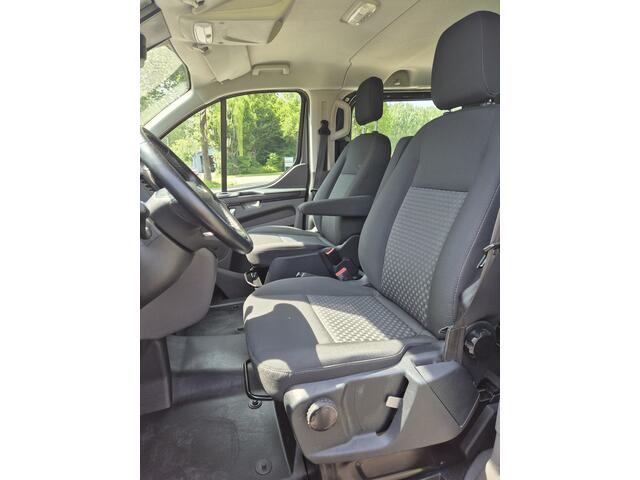 Ford TRANSIT CUSTOM 130pk L2H1 DC L+R schuifdeur Camera Trekhaak lmv sidebars pdc