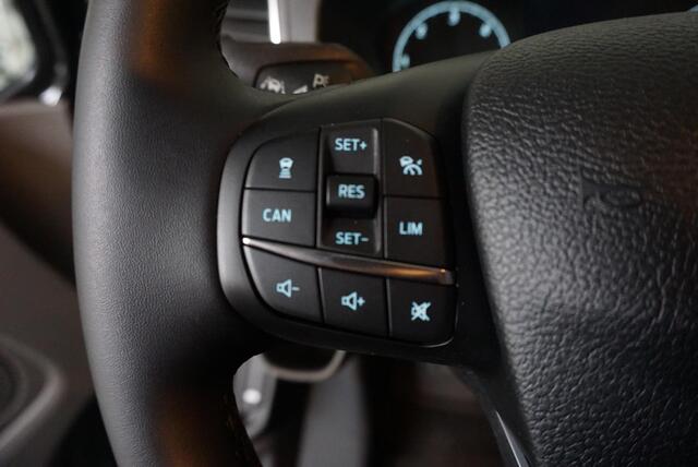 Ford TRANSIT CUSTOM 290 2.0 TDCI L2H1 Sport Airco ACC Bluetooth Navi Trekhaak Stoelverwarming