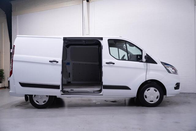 Ford TRANSIT CUSTOM 2.0 TDCi 130 pk L1H1 Trend Navi, Camera Dodehoek Assist, Laadruimte Pakket, PDC V+A, 3-Zits