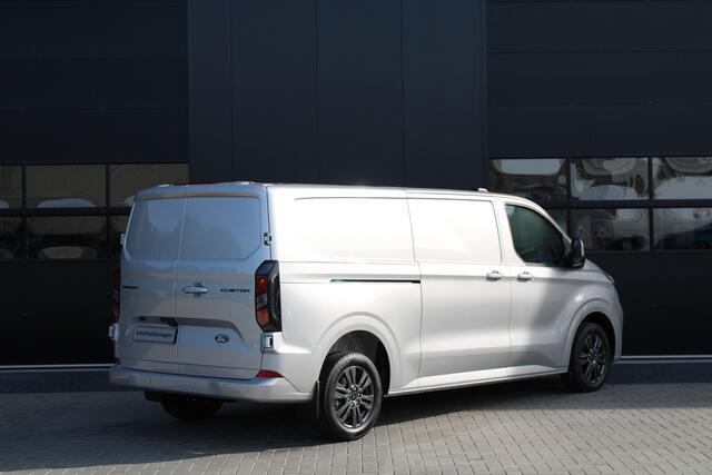 Ford TRANSIT CUSTOM 320 2.0 TDCI L2H1 Limited 170pk - Adaptive Cruise - Blind spot - Navigatie - Camera - Draadloos laden - Stoelverwarming - Rijklaar