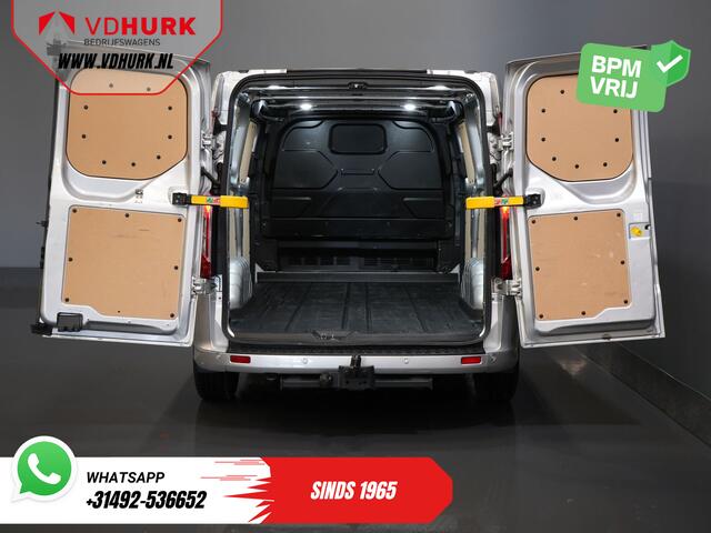 Ford TRANSIT CUSTOM 320 2.0 TDCI 170 pk L2 Aut. Limited BPM VRIJ! 2xSchuifdeur/ Stoelverw./ Carplay/ Camera/ LMV/ Trekhaak