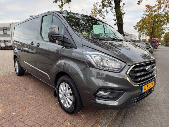 Ford TRANSIT CUSTOM 300 2.0 TDCI 130pk L2 H1 Limited Automaat 3persoons Airco/ECC,Navigatie,Camera 1e Eigenaar