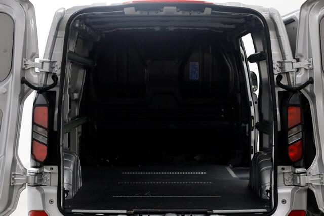 Ford TRANSIT CUSTOM 320 2.0 TDCI 136pk L1H1 Trend LED/ACC/Navi/Camera 06-2024