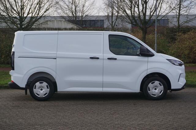 Ford TRANSIT CUSTOM 280S 110PK Trend BPM VRIJ 13" Scherm Apple CP / Android A. Camera, LED!! NR. J551*