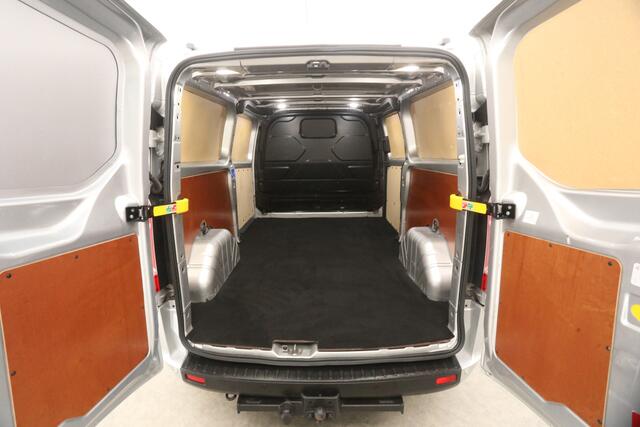 Ford TRANSIT CUSTOM 2.0 TDCI L2H1 Limited | Airco | Carplay | 3-Zits | Cruise | Trekh. | Parkeersens.