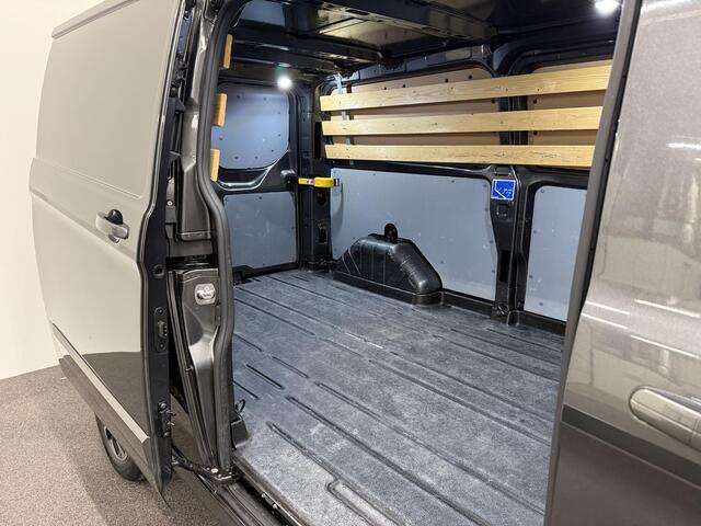 Ford TRANSIT CUSTOM 320 2.0 TDCI L2H1 Sport Airco ACC Bluetooth Navi Trekhaak Stoelverwarming