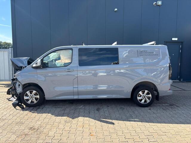 Ford TRANSIT CUSTOM 320L Limite 2.0TD 100kW A8 FWD Multi-Use Dubbel cabine