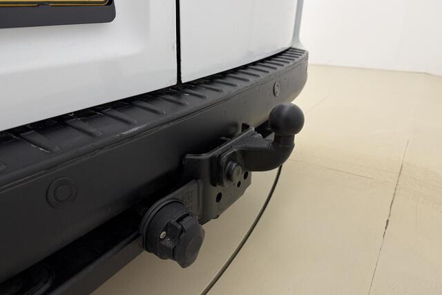 Ford TRANSIT CUSTOM 280 2.0 TDCI L1H1 Trend | Trekhaak | Navigatie | Climate & Cruise Control | Laadruimte Betimmering | Achteruitrijd Camera |