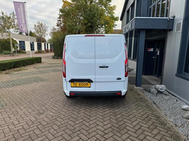 Ford TRANSIT CUSTOM 2.0 TDCi 130PK L2H1 Automaat Airco, Navi, 3-pers, Leder, Cruisecntrl, PDC, Camera