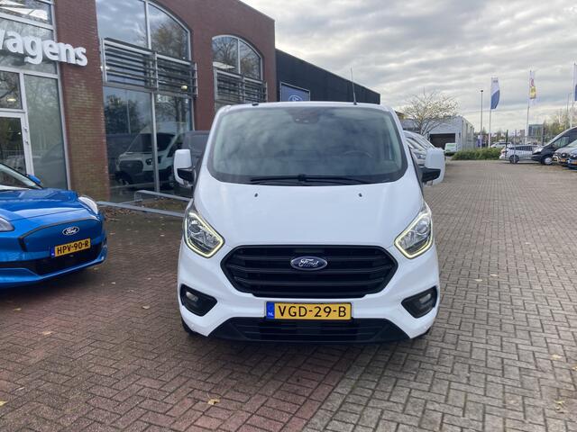 Ford TRANSIT CUSTOM 300 2.0 TDCI L2H1 Trend 105 pk | Trekhaak | Stoelverwarming | Achteruit rijcamera |