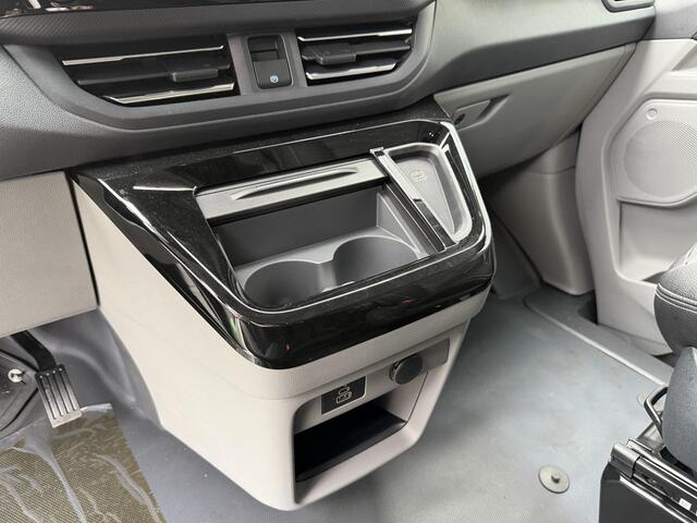 Ford TRANSIT CUSTOM 320 2.5 PHEV L2H1 Black Platinum DUBBEL CABINE 2250 KG AHW | 1100 KG Laadvermogen | Lederen Bekleding | Stoel-Stoel | Privacy Glass |