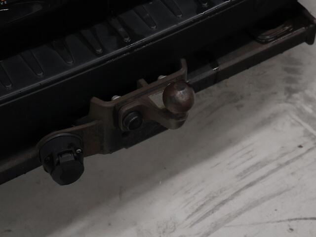 Ford TRANSIT CUSTOM 300 2.0 TDCI L2H1 Trend DC [5-ZITS, TREKHAAK, CAMERA, APPLE CARPLAY, ANDROID AUTO, CRUISE CONTROL, STOELVERWARMING, AIRCONDITIONING, NAVIGATIE, NIEUWSTAAT]