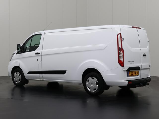 Ford TRANSIT CUSTOM 2.0TDCI 130PK Lang | Achterdeuren | Airco | Cruise | 3-Persoons | 2800Kg Trekhaak