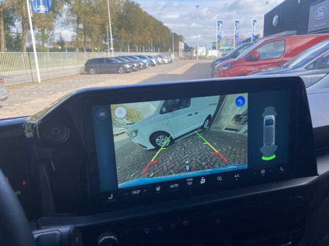 Ford TRANSIT CUSTOM E-Transit 340 L2H1 Limited 65 kWh